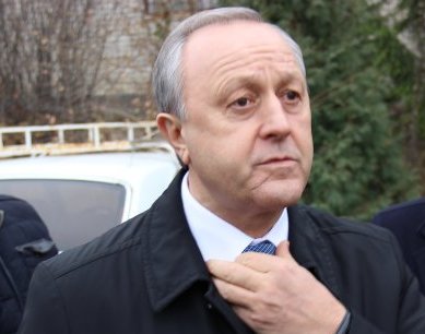 СМИ: Валерий Радаев обходится бюджету все дороже